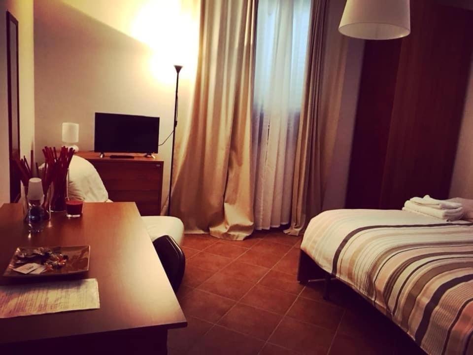 Dino'S B&B Casapulla Dış mekan fotoğraf