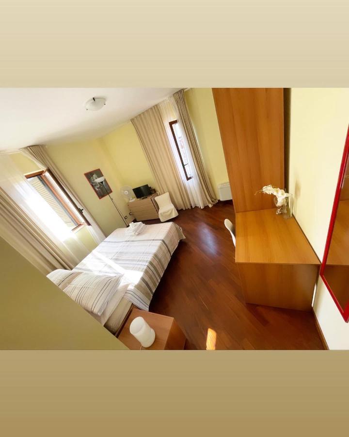 Dino'S B&B Casapulla Dış mekan fotoğraf